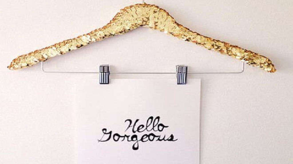 ★ DIY Quand le cintre devient déco! ★