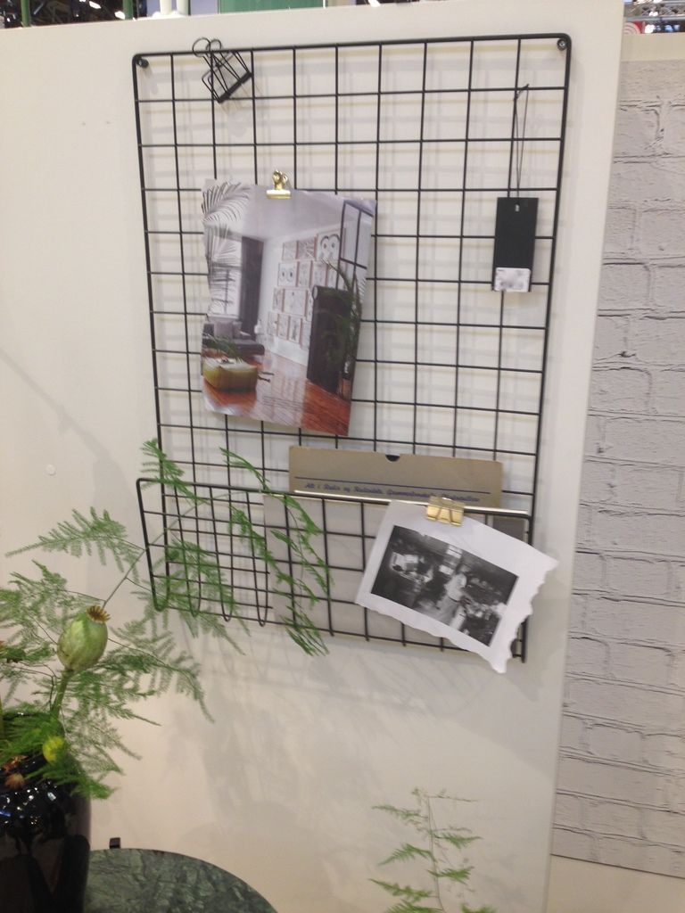 Rangement grille murale