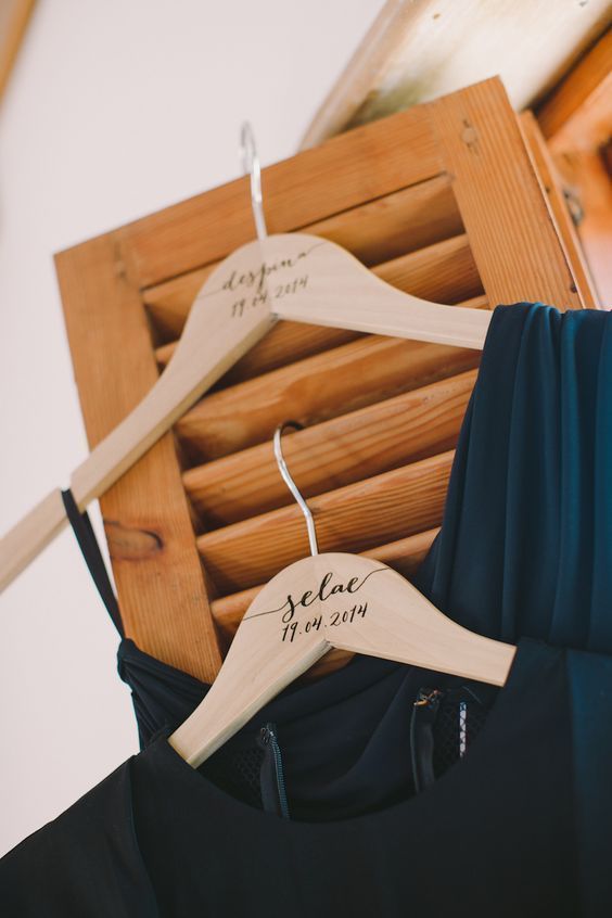 Cintre personnalisé