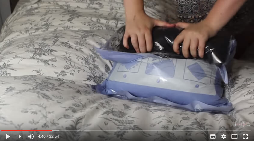 Conseils de la Youtubeuse Lunefulle pour gagner de la place sa valise