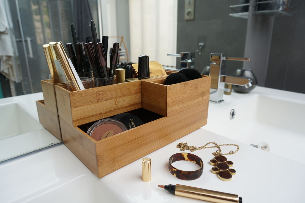 Casier de rangement en bois