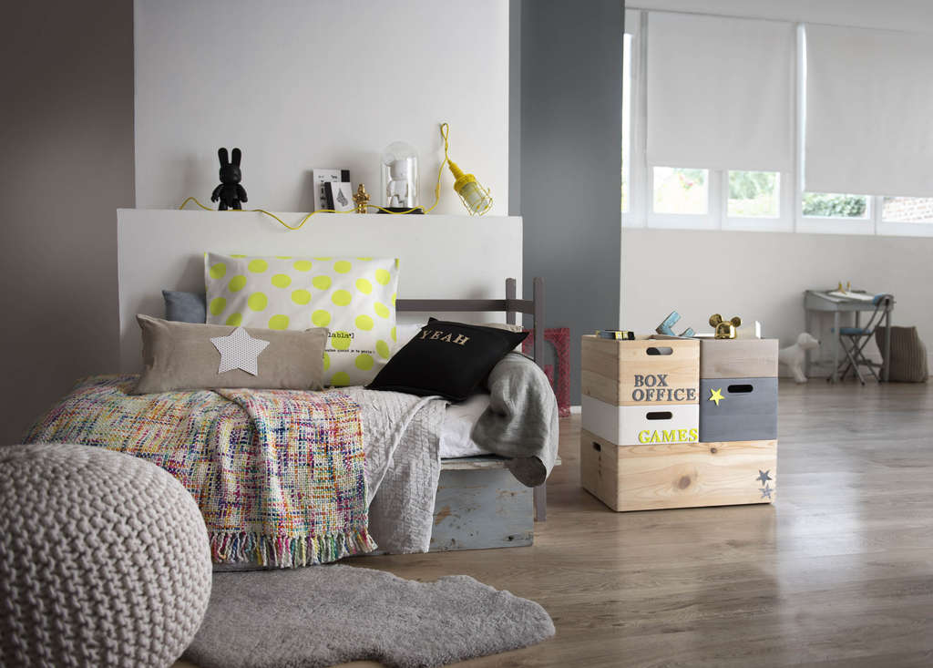 RAN6474 - AMBIANCES BOITES EN PIN